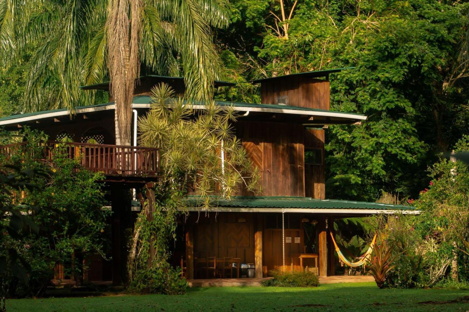 Casa Heliconia - Spacious, Big Garden, Close To The Beach Puerto Viejo de Talamanca 外观 照片